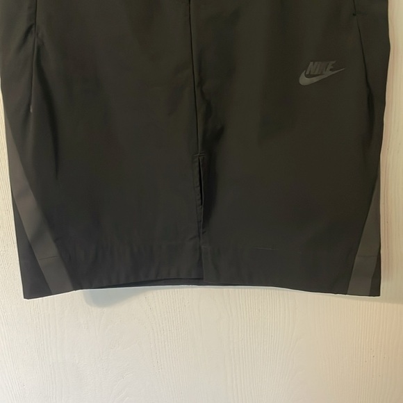 NWT Nike Sportswear Tech Business Athletic Women’s Black Pencil Skirt Size Small - Picture 7 of 10